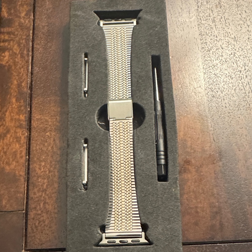 Posh Tech Stainless Steel Apple Watch Band